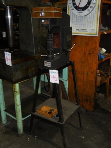 Enco Hardness Tester